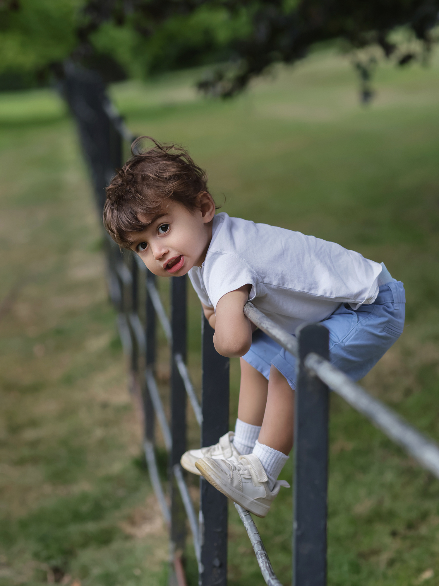 Natural family portraits in North London